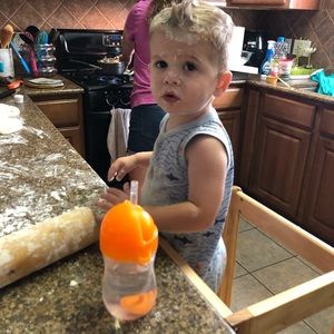 Meet your Posher, Wayne